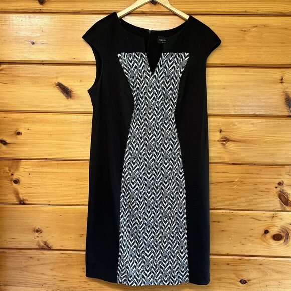 Connected Apparel Stretch Sheath Black/White Chevron Panel Dress 22W V-Neck - Picture 2 of 4